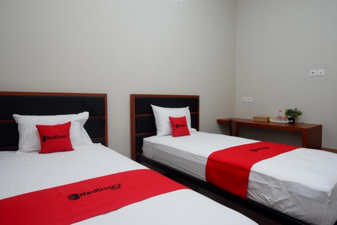 فندق Reddoorz Near Kampus Ump Purwokerto 2 Sumbang المظهر الخارجي الصورة